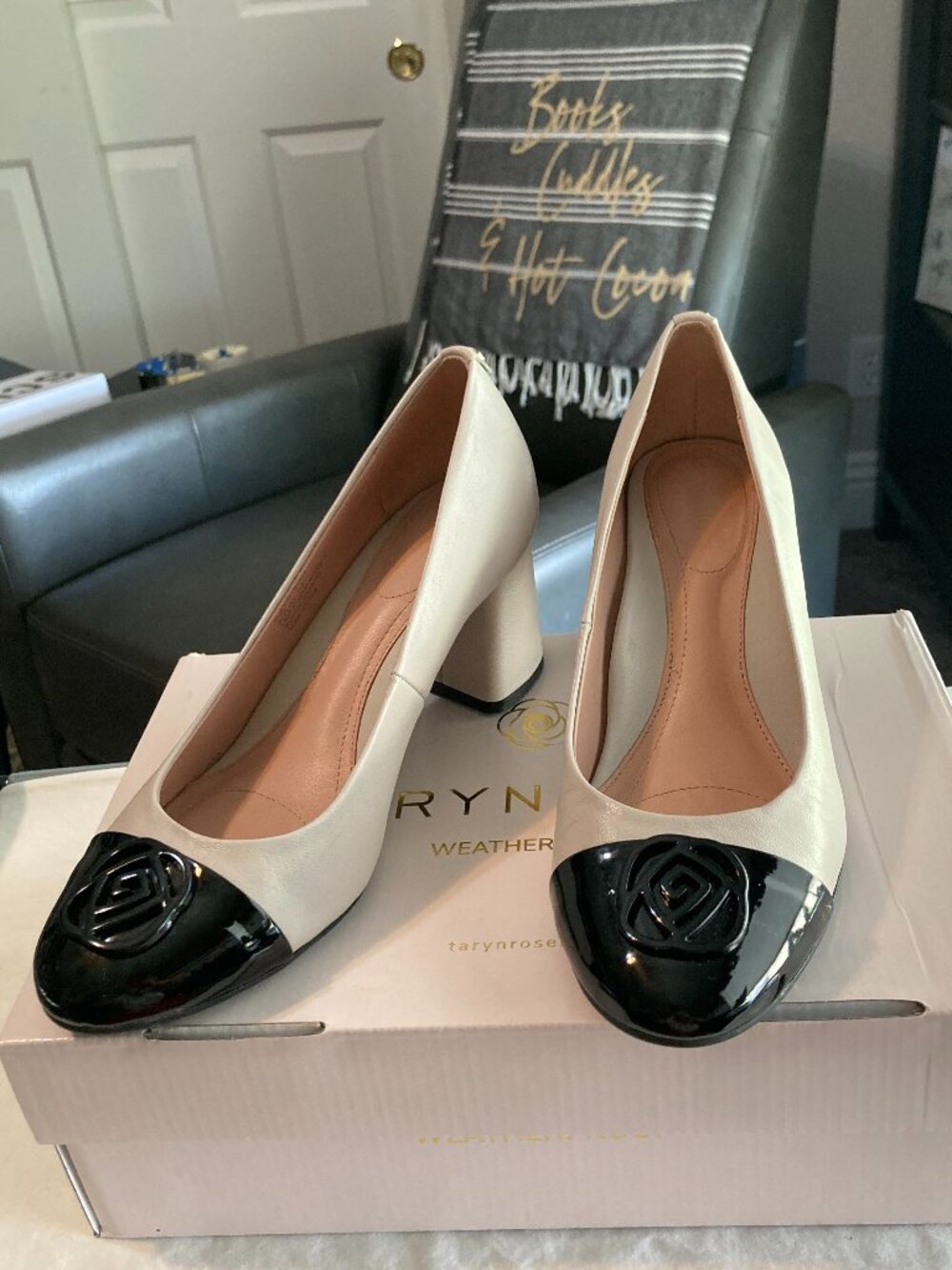 Taryn Rose Rhea Nappa and Patent Leather Pumps, Chalk and Black, Size 7.5M